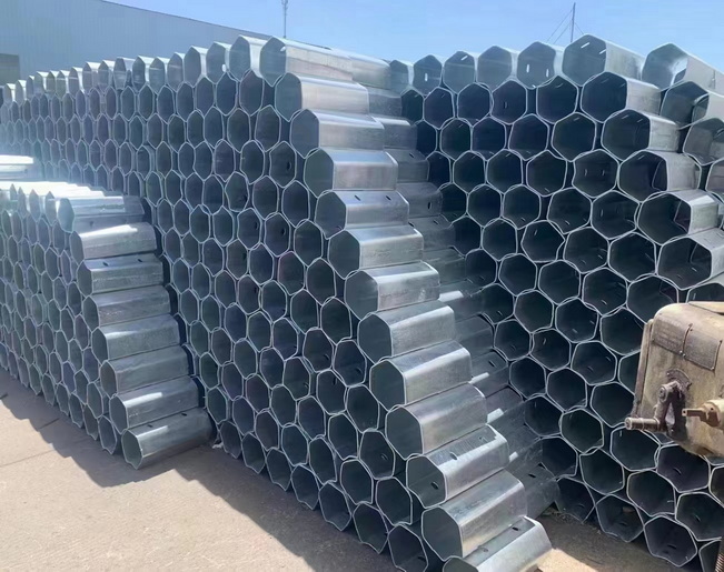 镀锌三波防阻块